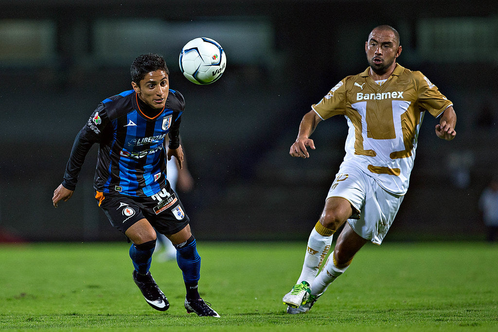 Fernando Espinosa Pumas 2016 Utileria