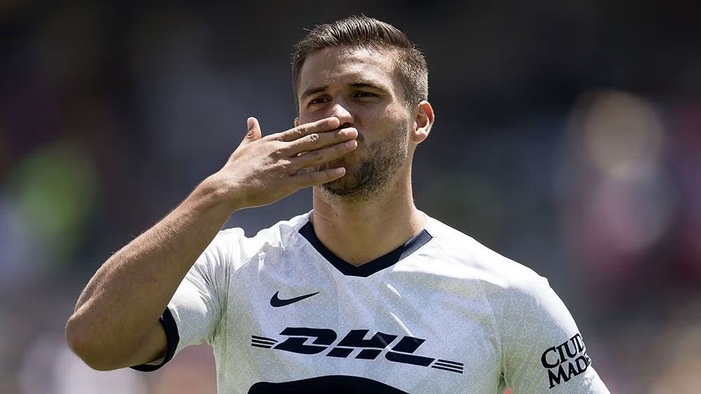 Andrés Iniestra Pumas 2019 Utileria