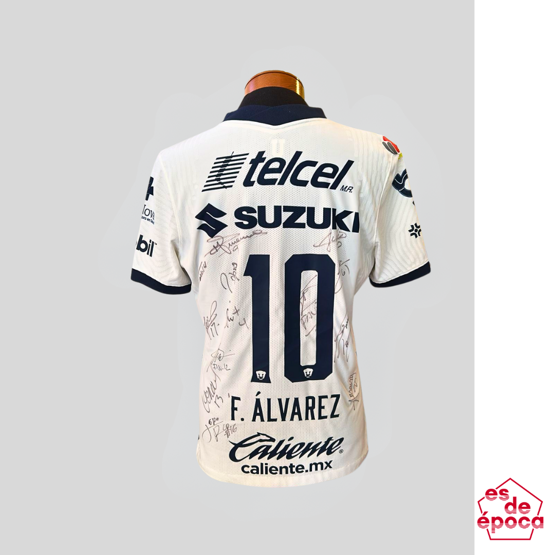 Favio Álvarez Pumas 2021 Utileria