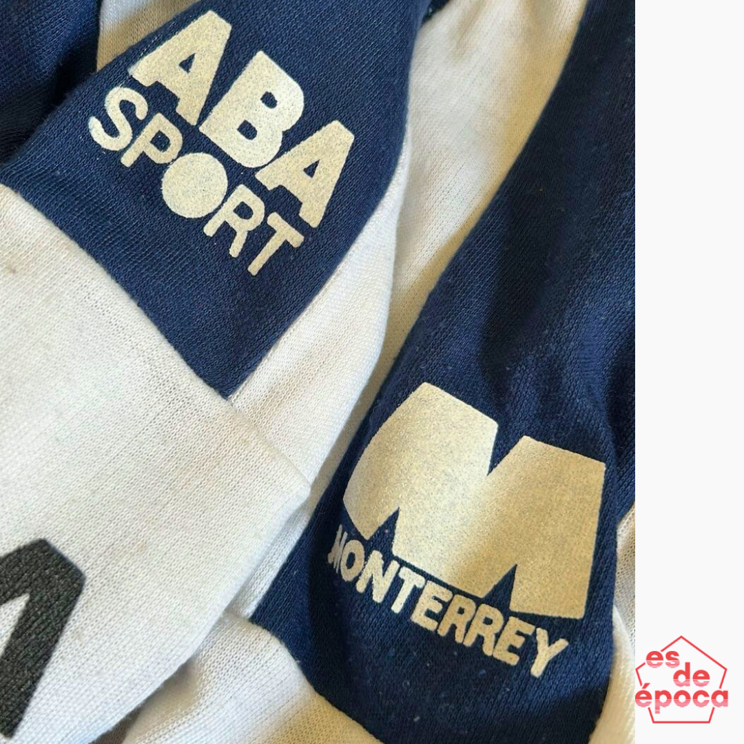 Guillermo "Memo" Muñoz Rayados 1992 Utileria