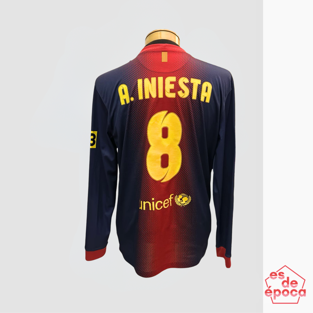 Andrés Iniesta Barcelona 2012 BNWT