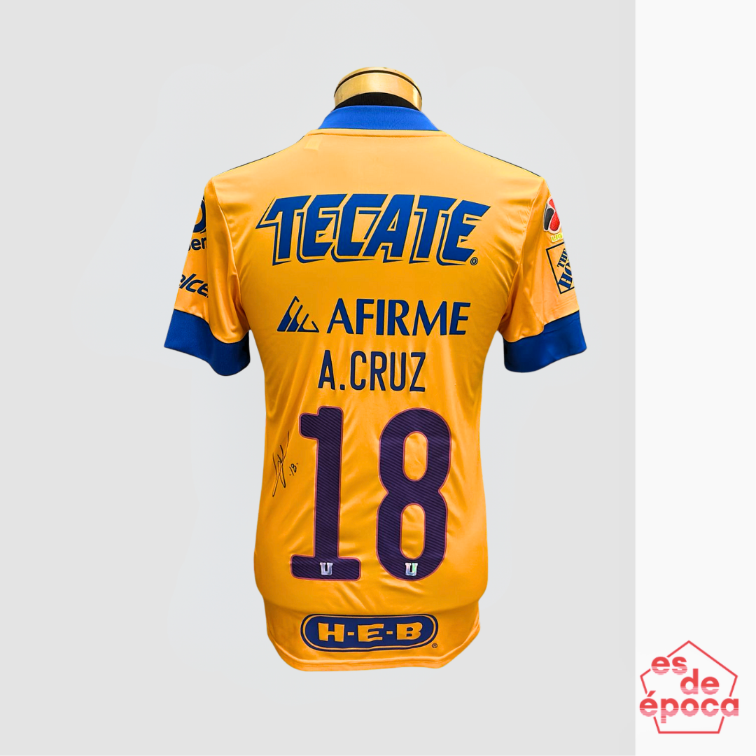 Aldo Cruz Tigres 2020 Utileria