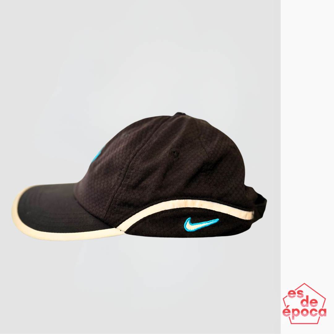 Gorra Mutiny