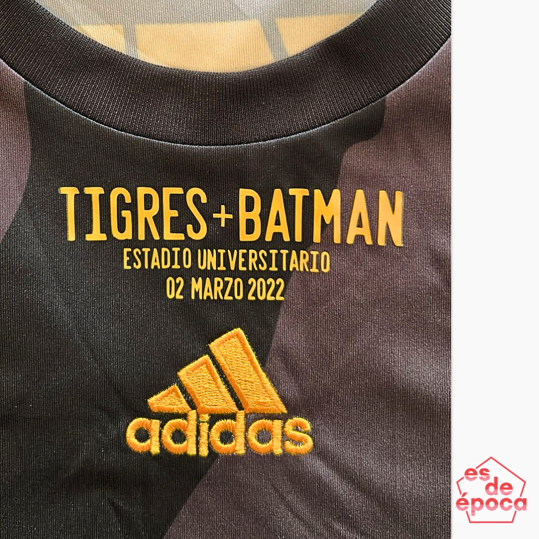 Eríck Ávalos Tigres+Batman 2022 Utileria