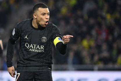 Kylian Mbappé Paris Saint Germain BNWT 2024