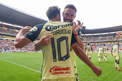 Sebastian Cordova América 105 aniversario