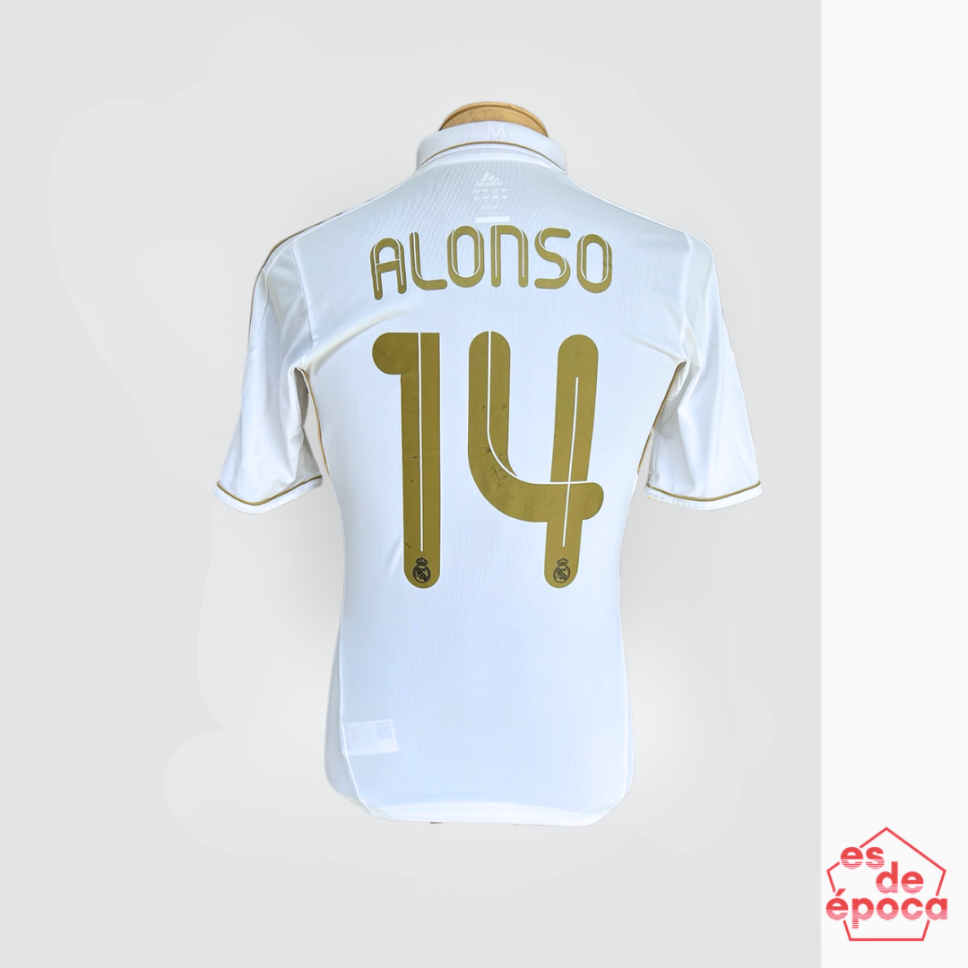 Xabi Alonso Real Madrid 2011