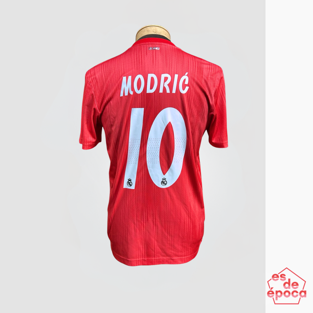 Luka Modric Real Madrid 2019