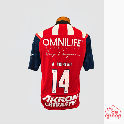 Antonio Briseño Chivas 2021 Utileria