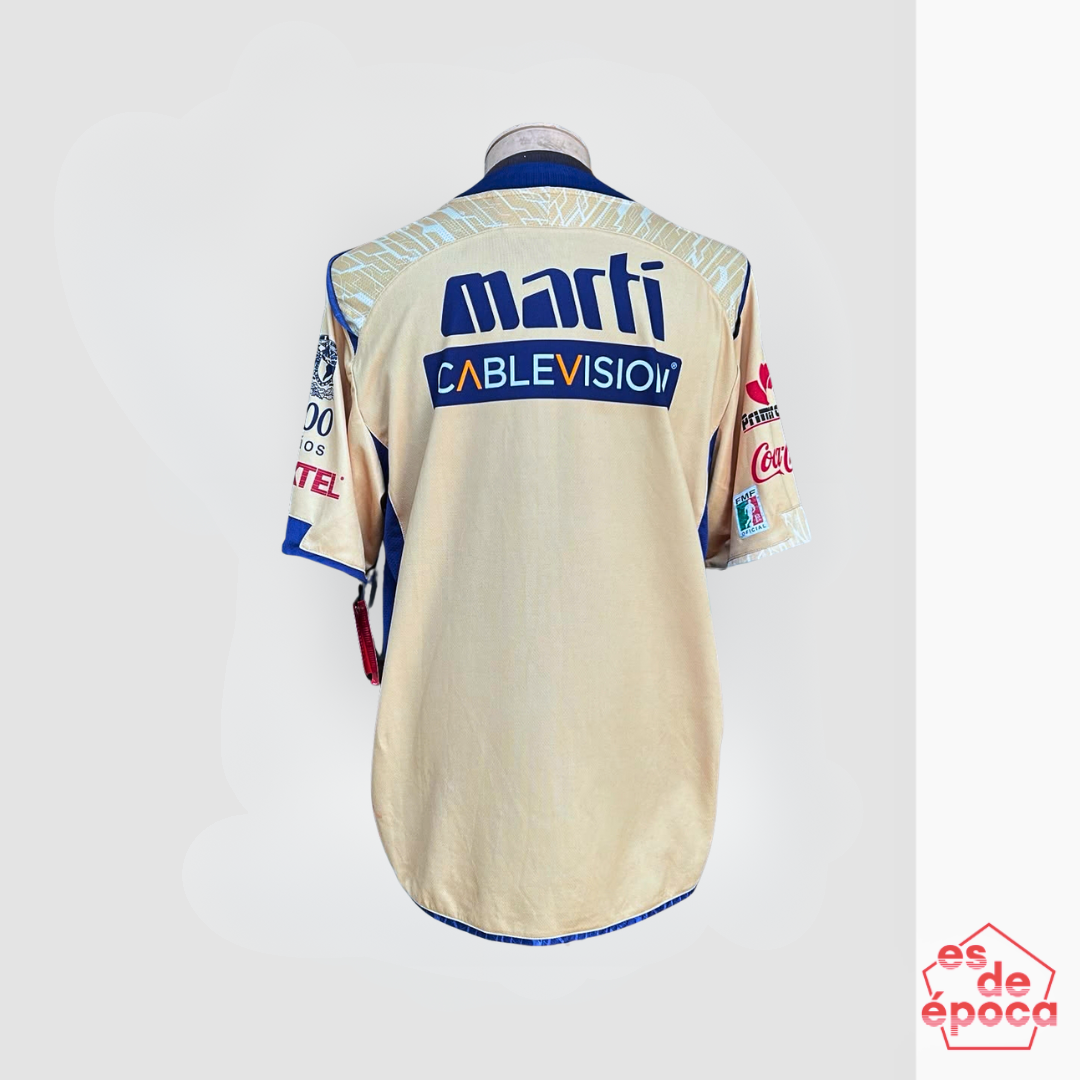 Pumas 2009 BNWT