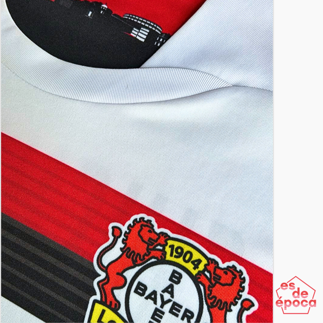 Javier "Chicharito" Hernández Bayer Leverkusen 2017