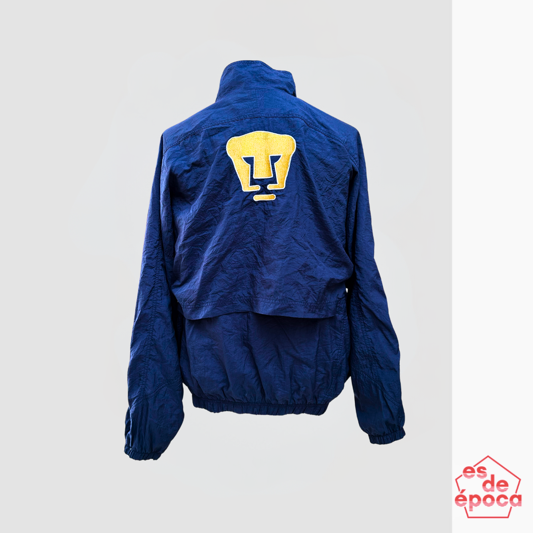 Rompevientos Pumas 2001