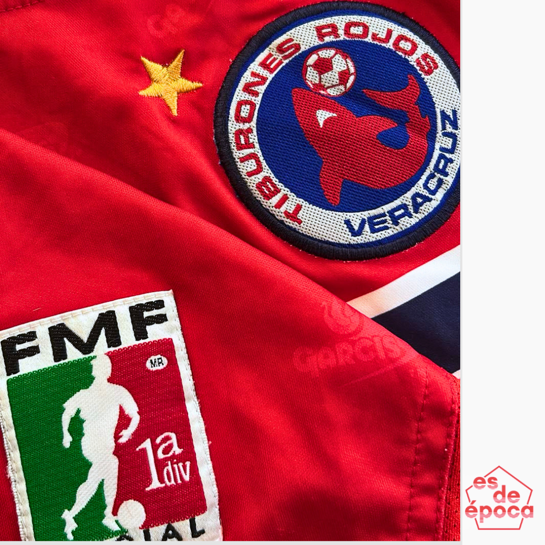 Luis Matador Hernández Tiburones Rojos 2002 Matchworn