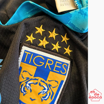 Juan Pablo Chavez Tigres 2020 Utileria