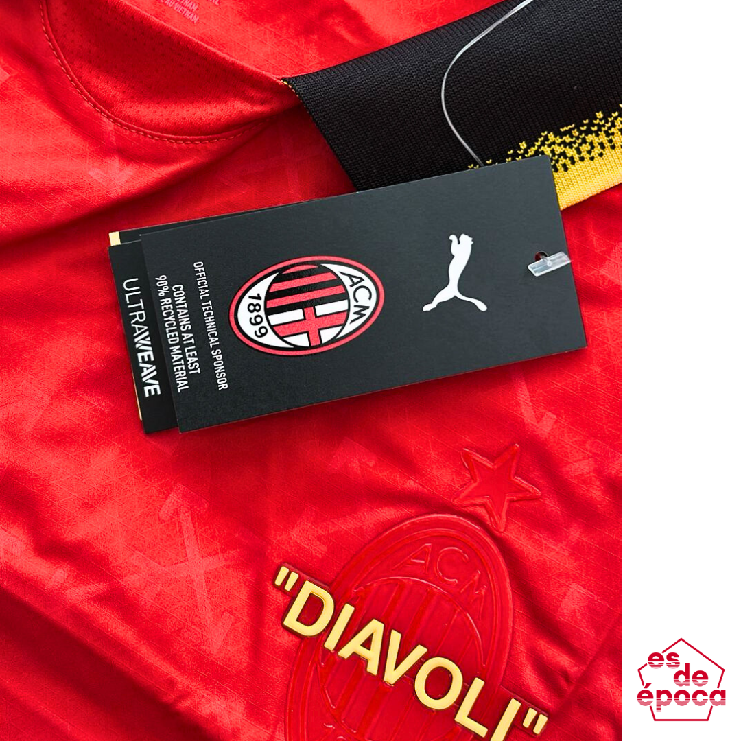 Rafael Leão AC Milan Off White Boxset 2025