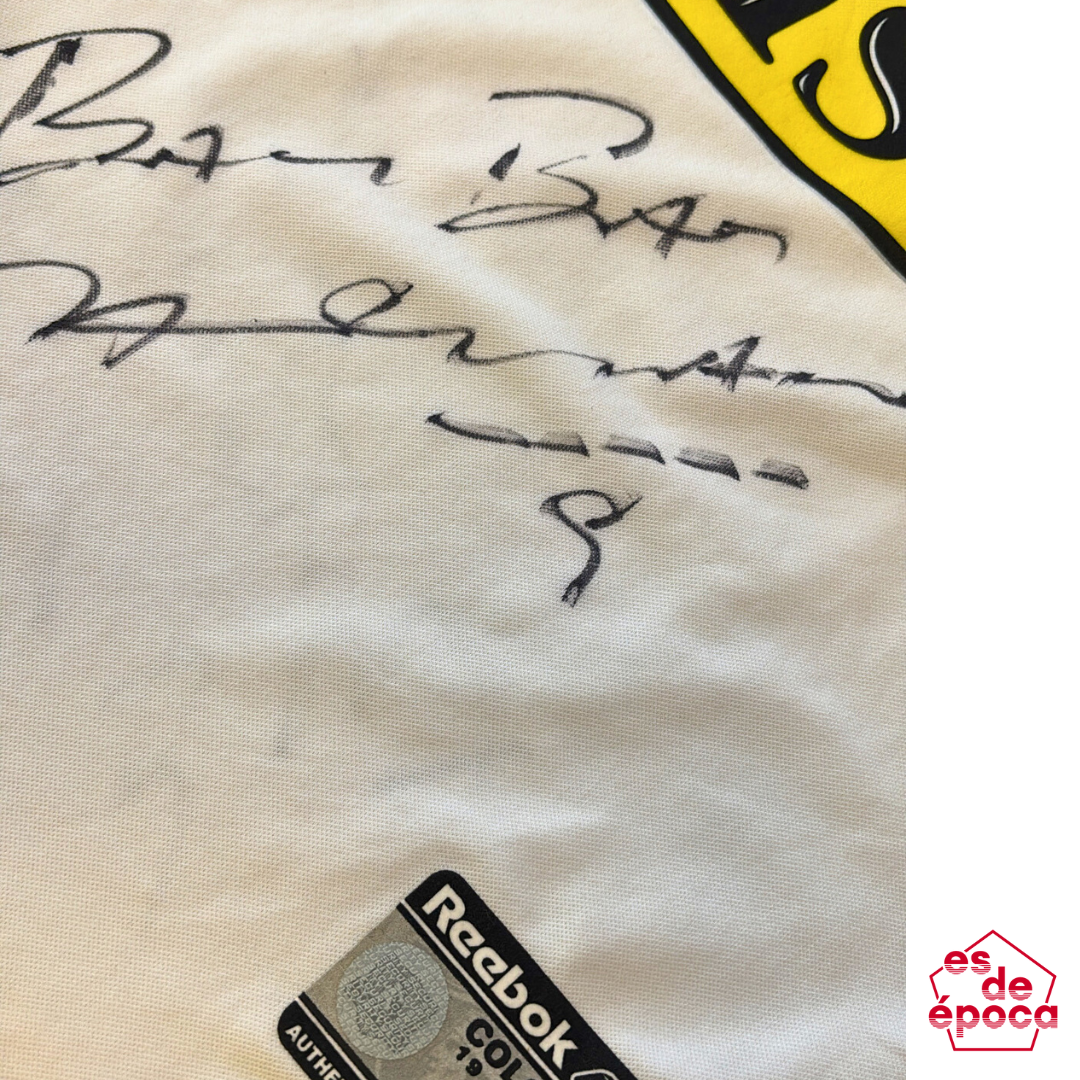 Iván Zamorano Colo Colo 2004 Firmada