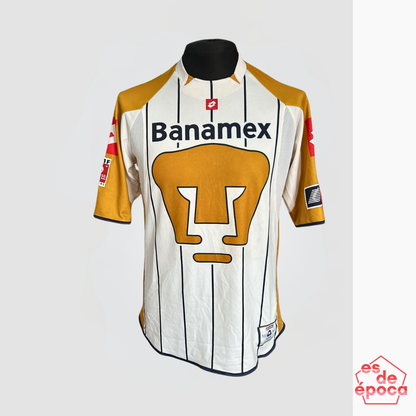 Manuel De la torre Pumas 2004 Utileria