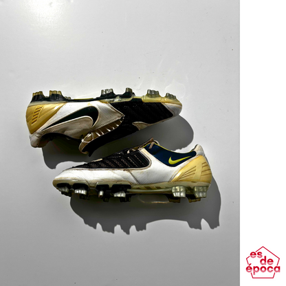Nike total 90 laser II 2006