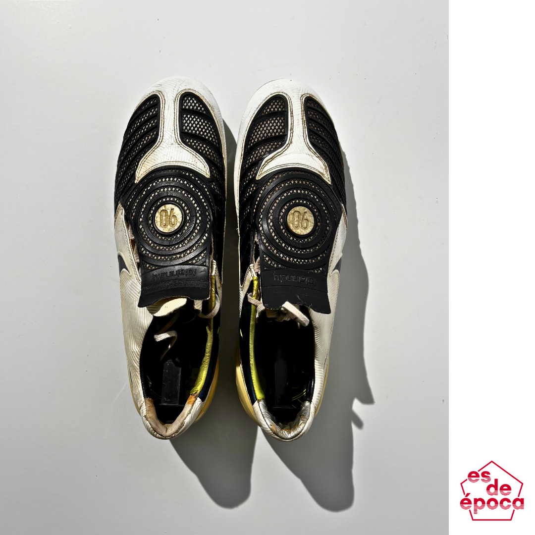 Nike total 90 laser II 2006