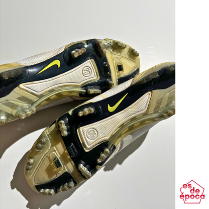 Nike total 90 laser II 2006