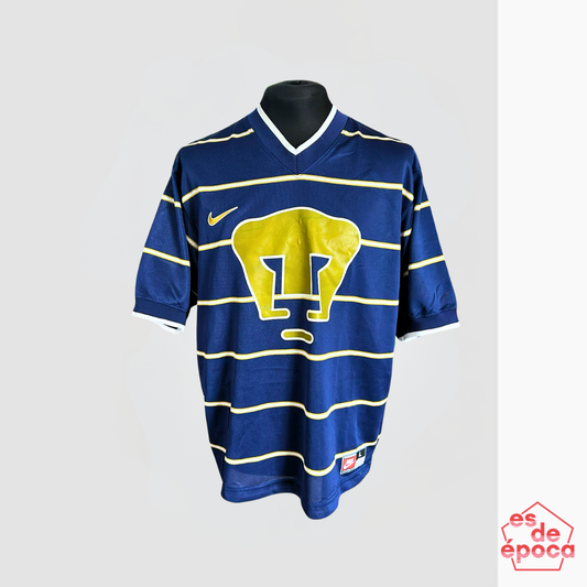 Manuel De la torre Pumas 1997 Utileria