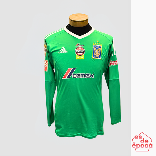 Miguel Ortega Tigres 2016 Utileria