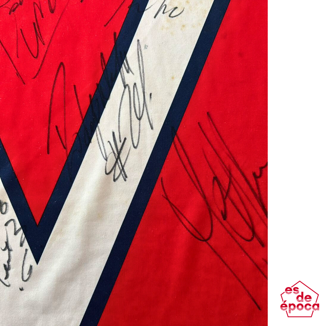 Tiburones Rojos del Veracruz 2014 firmada