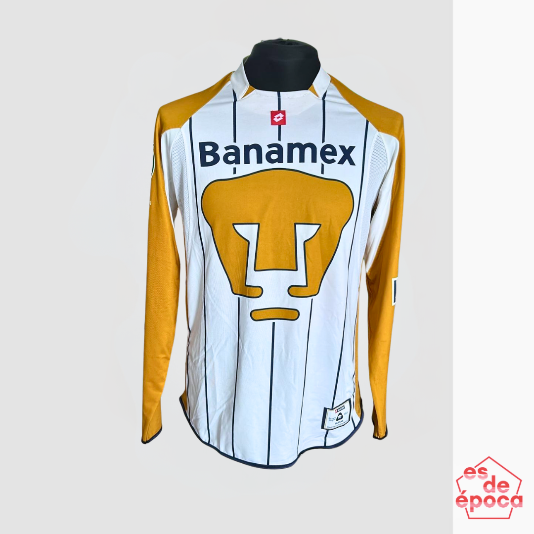 Manuel De la torre Pumas 2004 Utileria