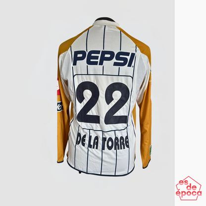 Manuel De la torre Pumas 2004 Utileria