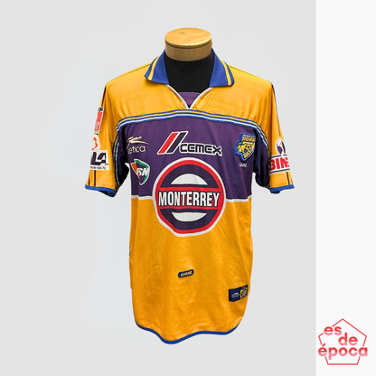 Sindey Balderas Tigres 2000 Utileria