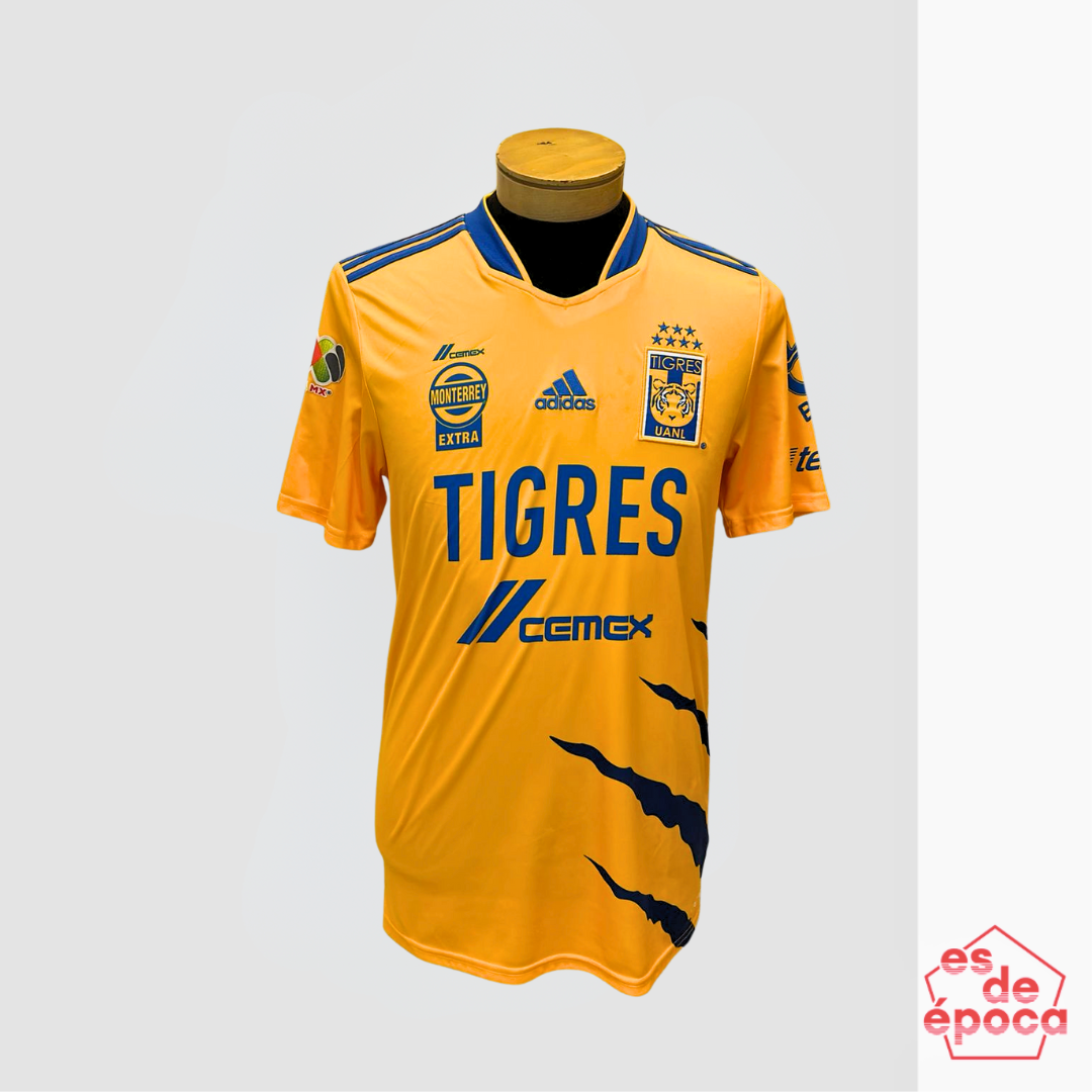 Carlos Gonzalez Tigres 2022 Utileria