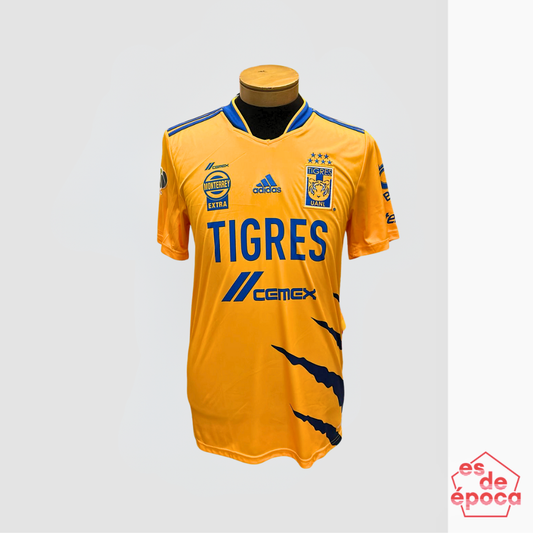 Carlos Salcedo Tigres 2022 Utileria Firmada