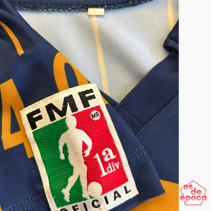Rafael "Chiquis" García Pumas 1994 Utileria
