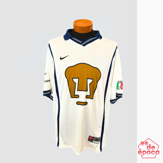 Joaquin Beltran Pumas 1999 Utileria