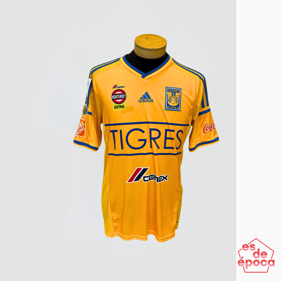 Uvaldo Luna Tigres 2014 Utileria