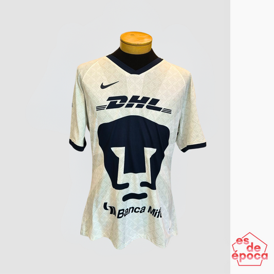 Andrés Iniestra Pumas 2019 Utileria