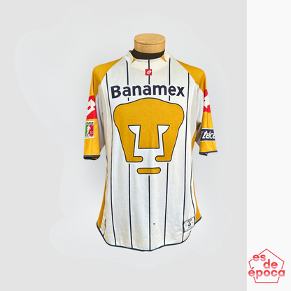 Pumas 2004