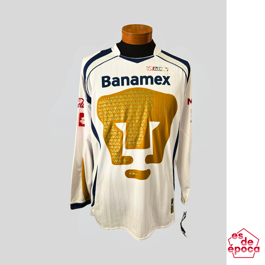 Pumas 2009 BNWT