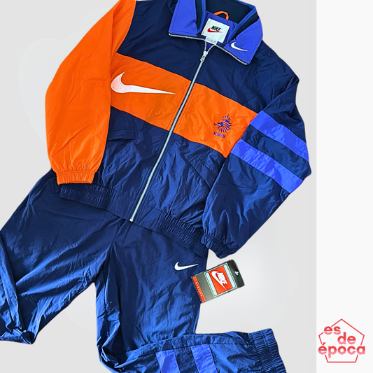 Conjunto Holanda 1996 BNWT