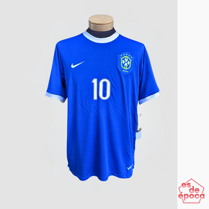 Ronaldinho Brasil 2006 BNWT