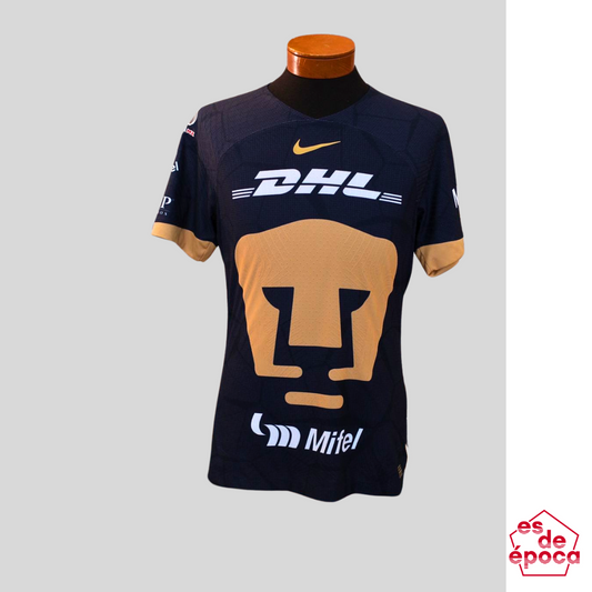 Lisandro Magallan Pumas Utileria 2023