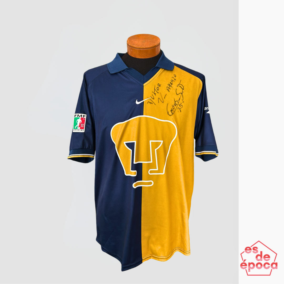 Emerson Dos Santos Pumas 2001 Utileria