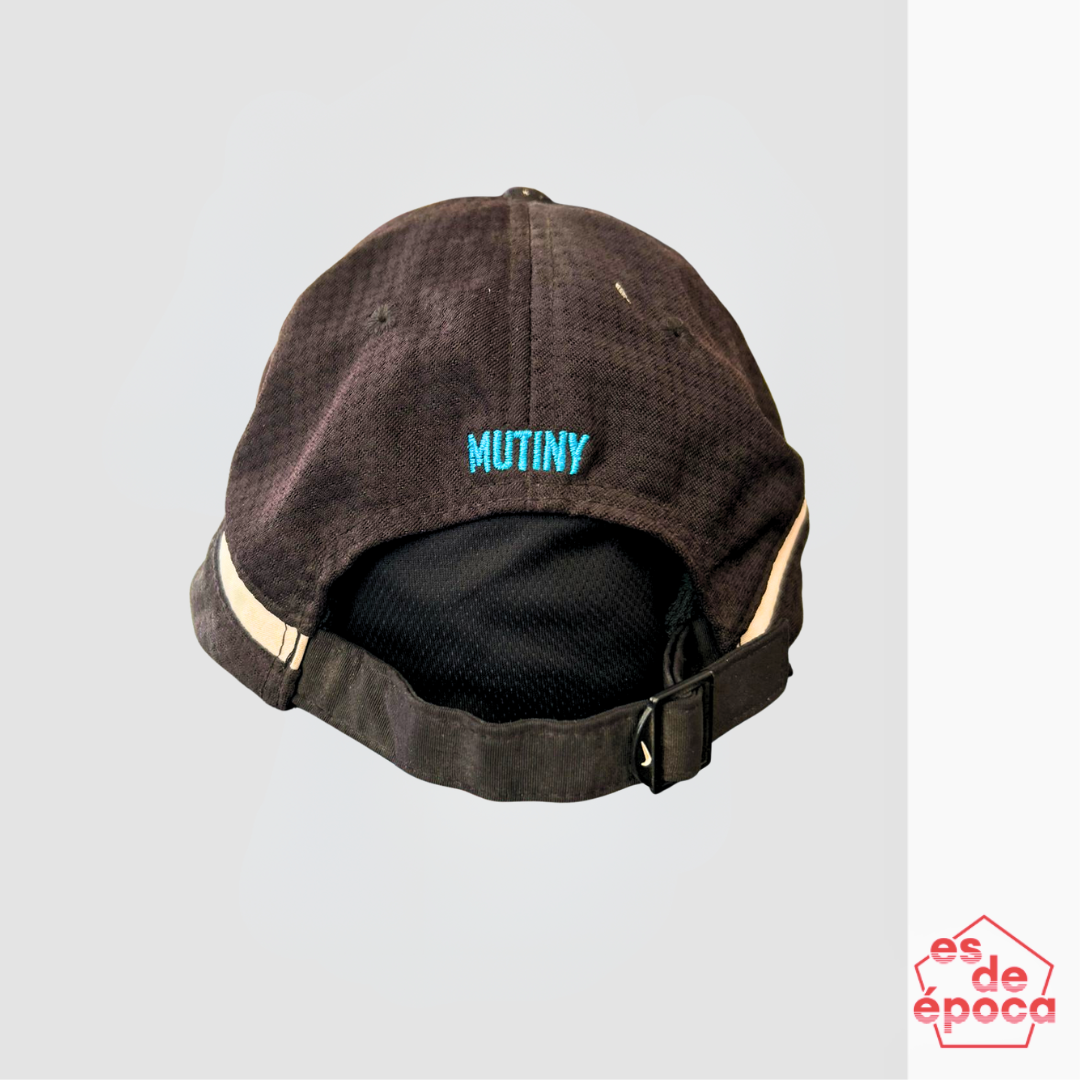 Gorra Mutiny