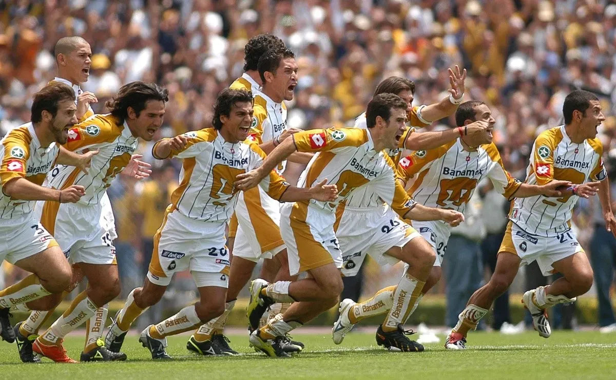 Pumas 2004