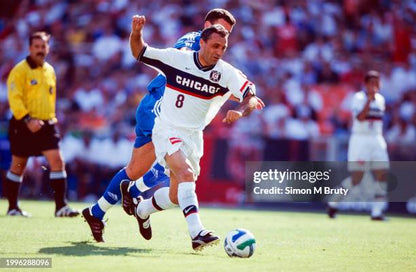 Hristo Stoichkov Chicago Fire 2000 Utileria