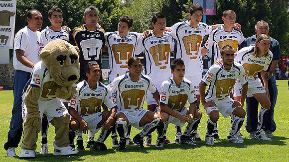 Pumas 2009 BNWT