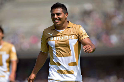 Javier Cortés Pumas 2013 Utileria