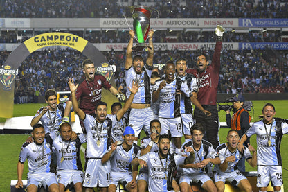 Gallos Blancos Queretaro 2016